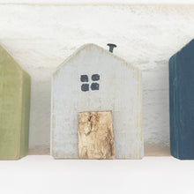 Load image into Gallery viewer, Wooden Key Holder Rustic Pallet - Painted in colours of your choice
