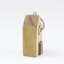 Load image into Gallery viewer, Beach Hut Keyring Holiday Gift