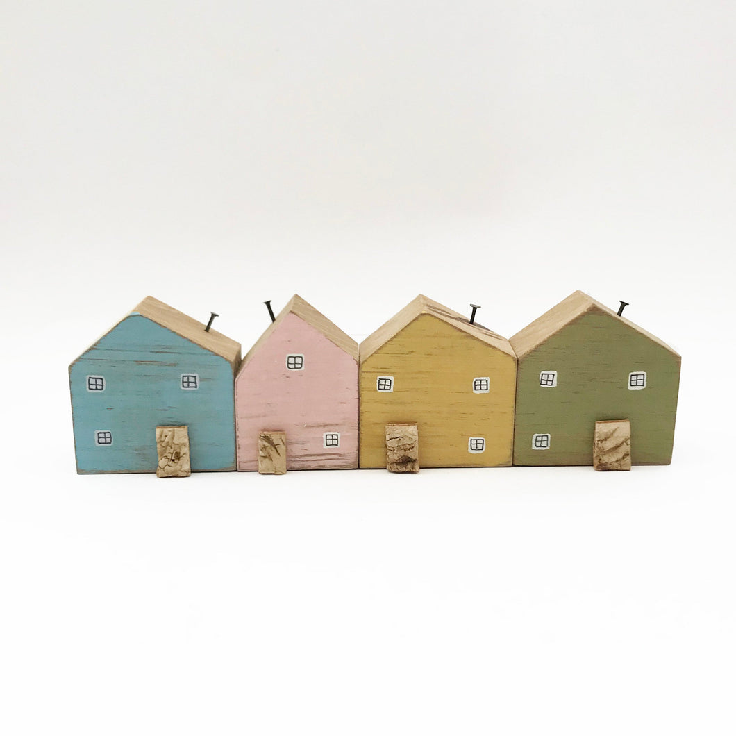 Row of 4 Cottages Home Decor Unusual Gift