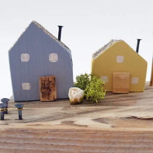 Miniature Houses Diorama Wooden House Scenes Ornaments for Shelf