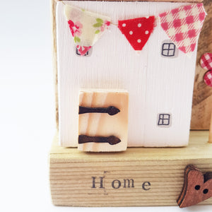 Decorative House New Home Gift 5 Year Wood Anniversary Ornament