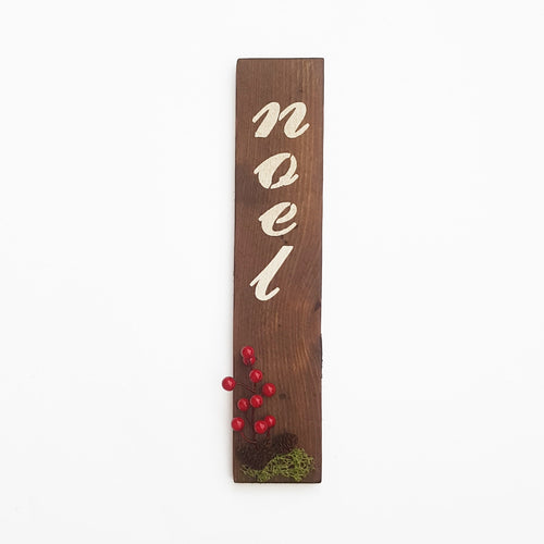 Wooden Christmas Sign Wall Decor