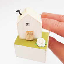 Load image into Gallery viewer, Wooden Door Stop with Tiny House Tiny House Gift - Painted in a colour of your choice