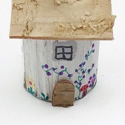 Wooden Fairy House Tiny Gifts