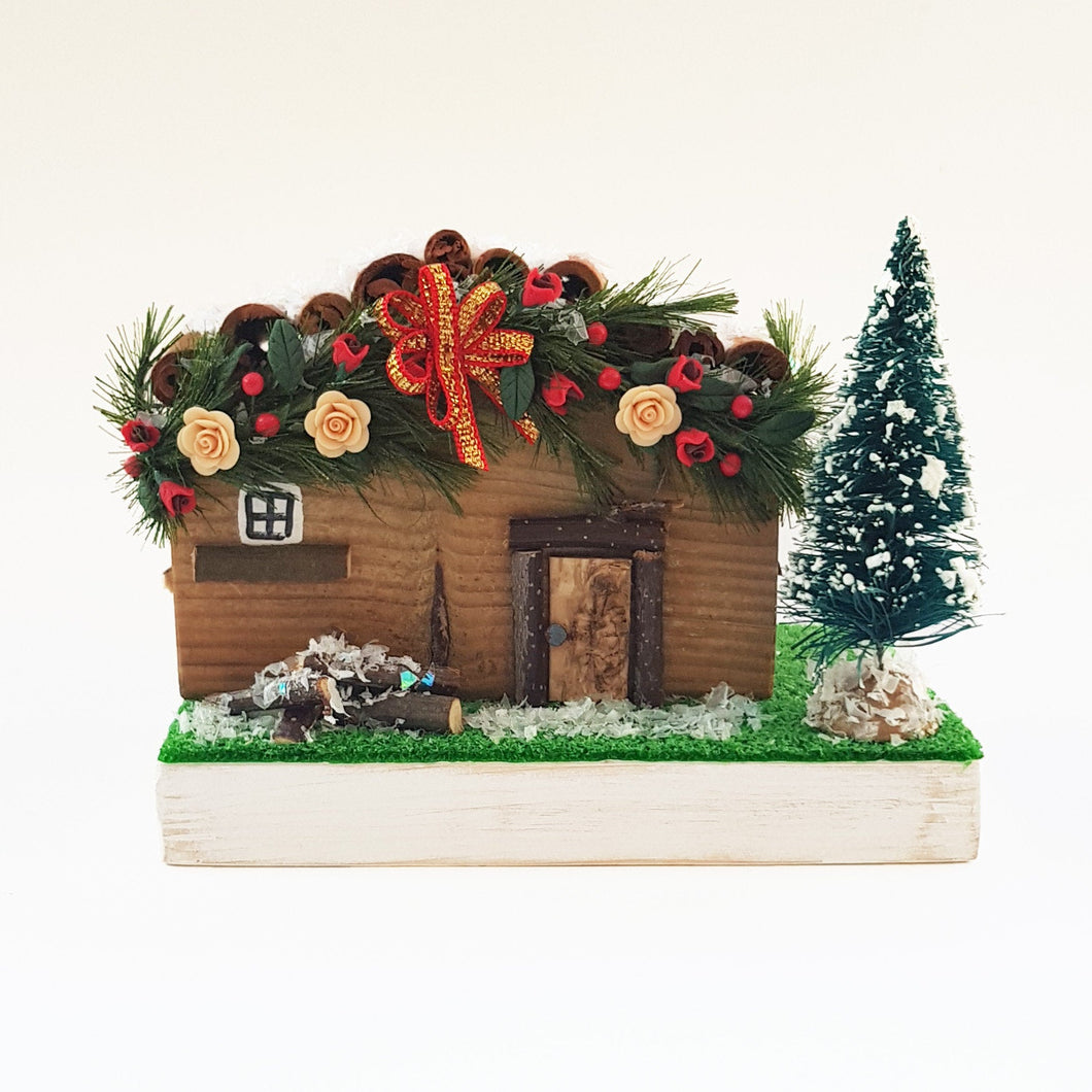 Log Cabin Christmas Decoration