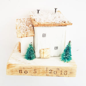 Wooden House Unique Christmas Gifts Personalized Christmas Decorations